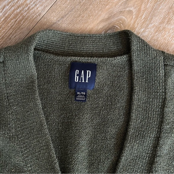 GAP Khaki Green 24/7 Split-Hem Cotton Oversized Cardigan Sweater - Picture 3 of 6